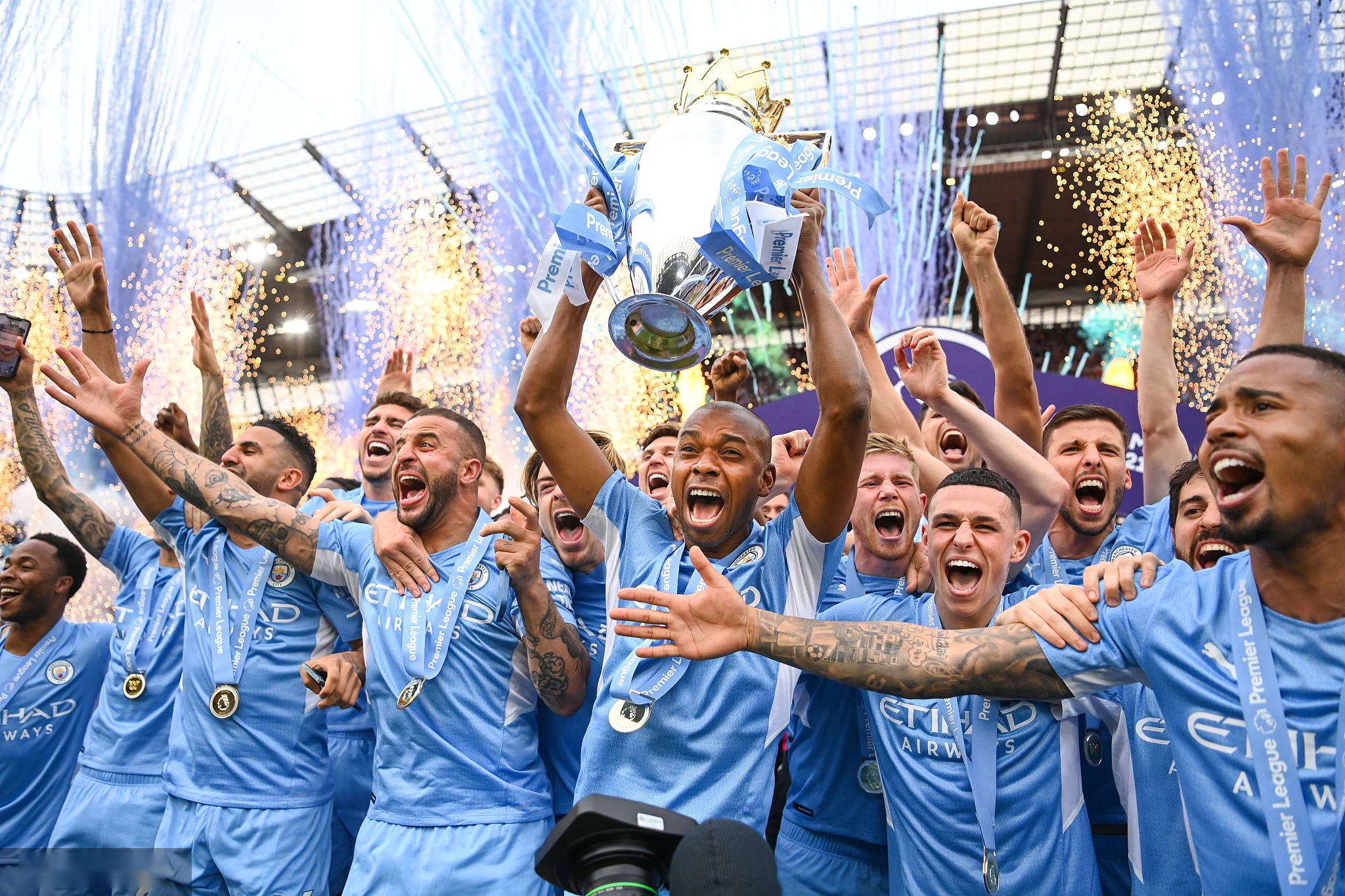 赛季中一直 赛季中一直